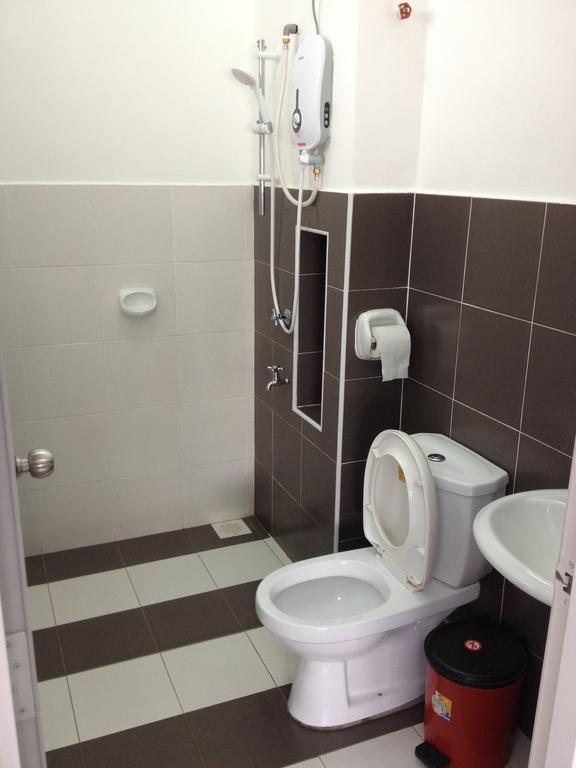 Comfort Holiday Home @ Bukit Indah Johor Bahru Exterior foto
