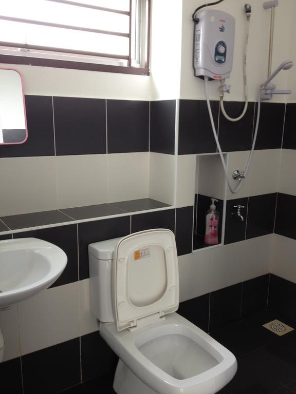 Comfort Holiday Home @ Bukit Indah Johor Bahru Exterior foto